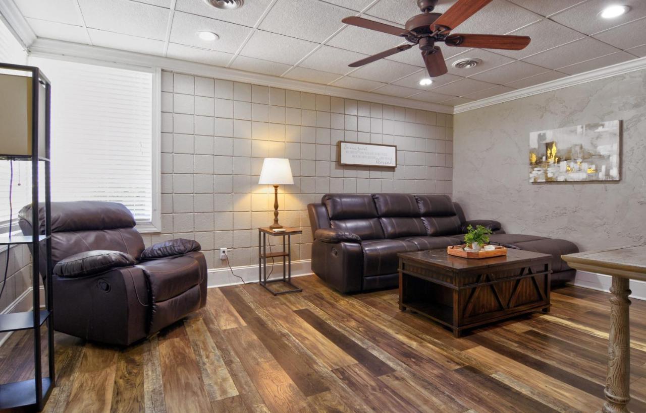Comfortable Cottage On The Blue Mile - Close To Gsu! Statesboro Ngoại thất bức ảnh